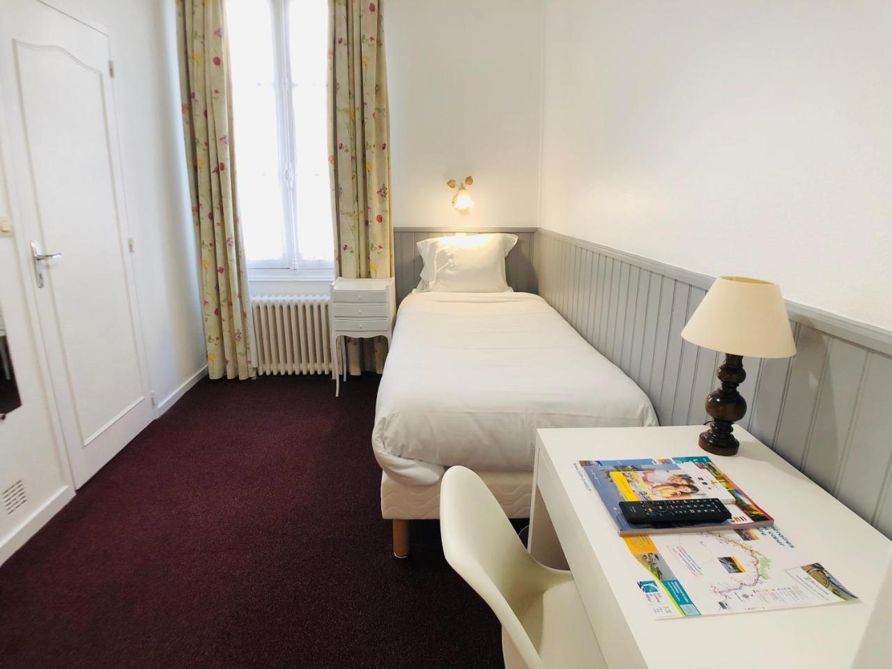 Cit'Hotel Le Volney Saumur Ngoại thất bức ảnh